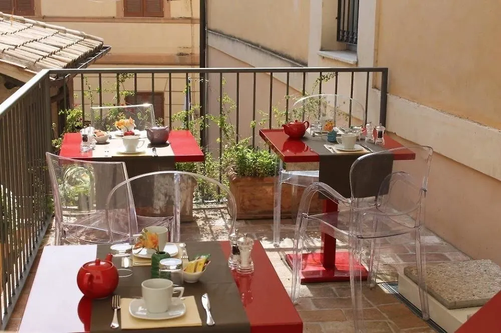 Hotel Sorella Luna Assisi